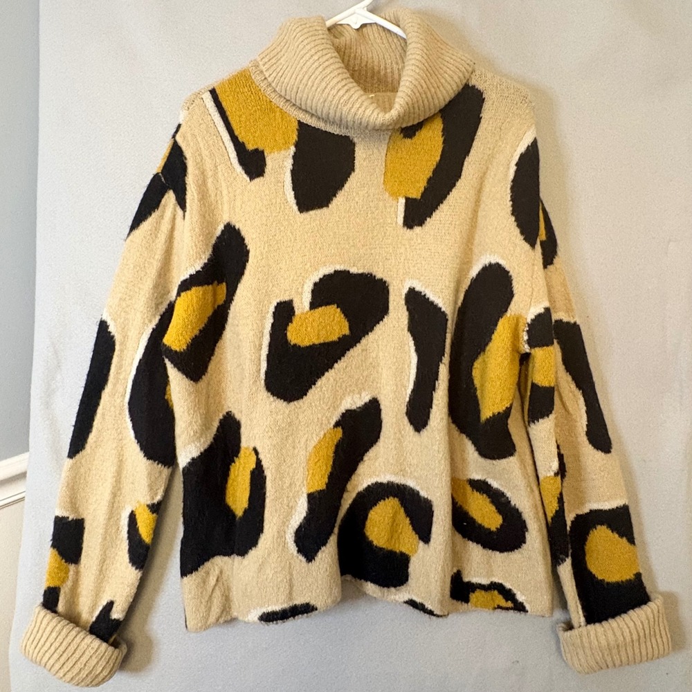 Moth Anthropologie Leopard Print Turtleneck Sweater Tan Yellow Black Large